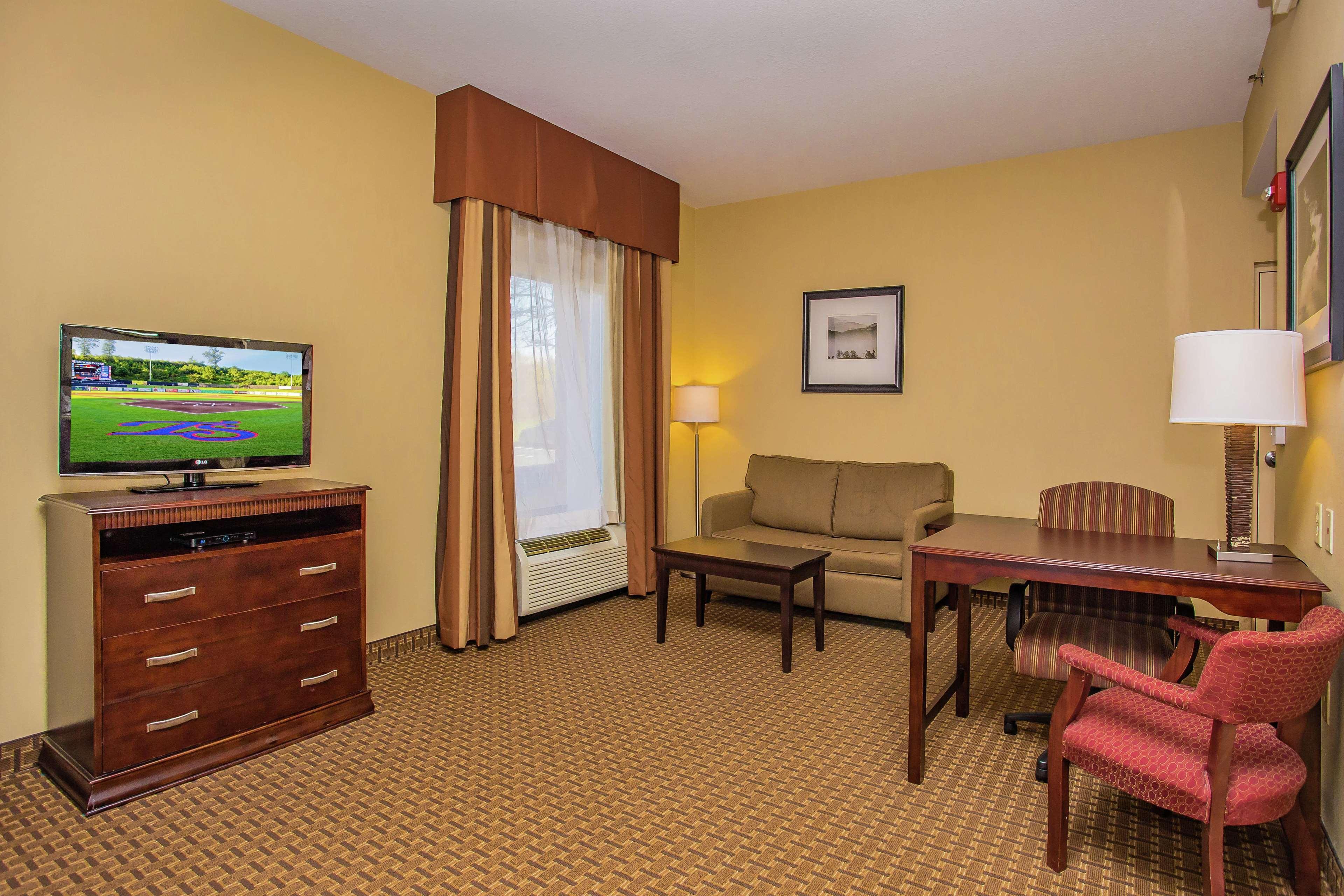 Hampton Inn & Suites Sevierville At Stadium Drive Кодак Екстер'єр фото